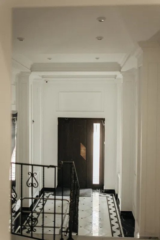 28 Жемчужина KADORR ⚡ студия 45 м², 2/5 этаж, авторский ремонт, генератор, паркинг, море 5 минут — фото 16