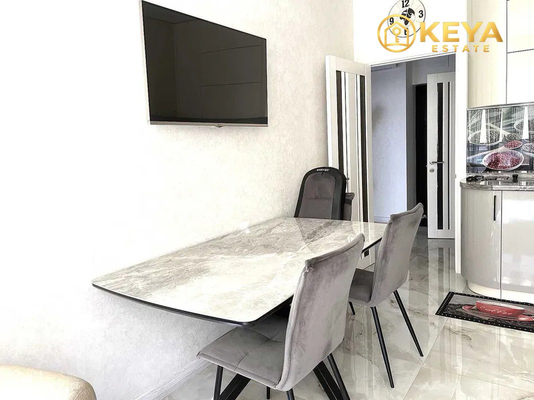 ЖК Маршал Сити Таирова ⚡ 1-ком квартира с ремонтом, гардеробной, кухня 18 м², своё паркоместо — фото 2