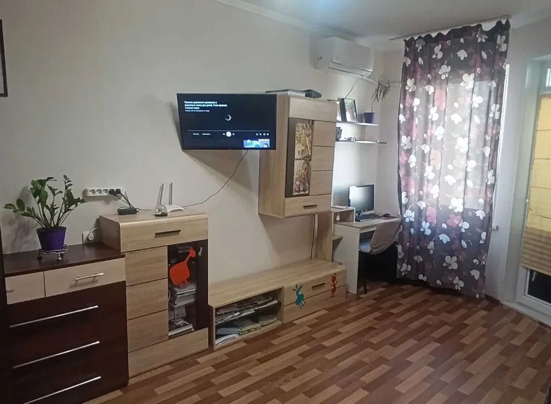 Небесной сотни ЖК Радужный ⚡ Квартира 7 этаж можно заехать и жить — фото 2
