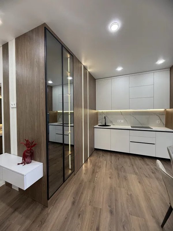Продаж квартири 1-кімн., 42 м², Приморський — фото 2