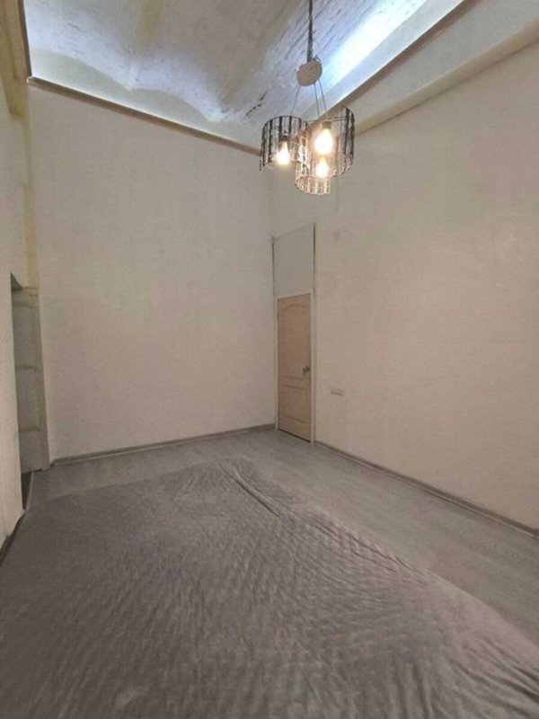Квартира в центре Под коммерцию Одессы 126 м² ул. Итальянская 1 этаж Под инвестицию — фото 2
