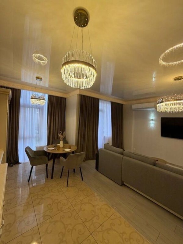 3к квартира Одесса Таирова Kadorr ЖК 5 Жемчужина ремонт 96 м² 8 этаж с ремонтом и мебелью — фото 8