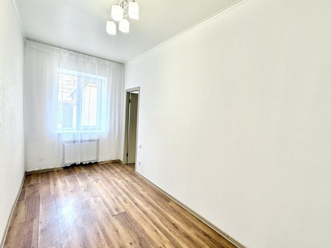 Продам 2к квартиру с ремонтом, двориком и парковкой в центре города! — фото 6