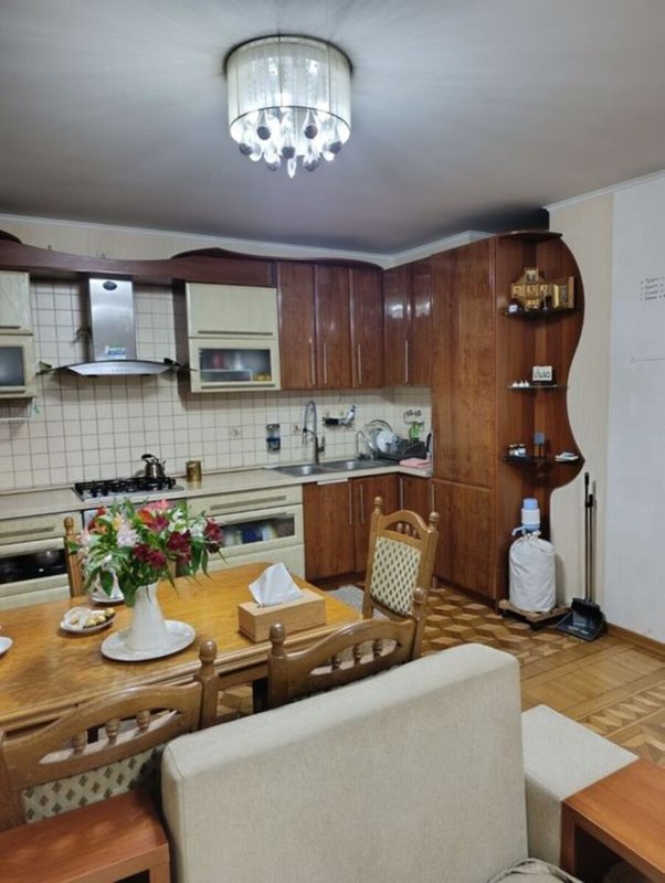 Черемушки Малиновского 3к квартира 100 м² 3 спальни Кухня студия — фото 2