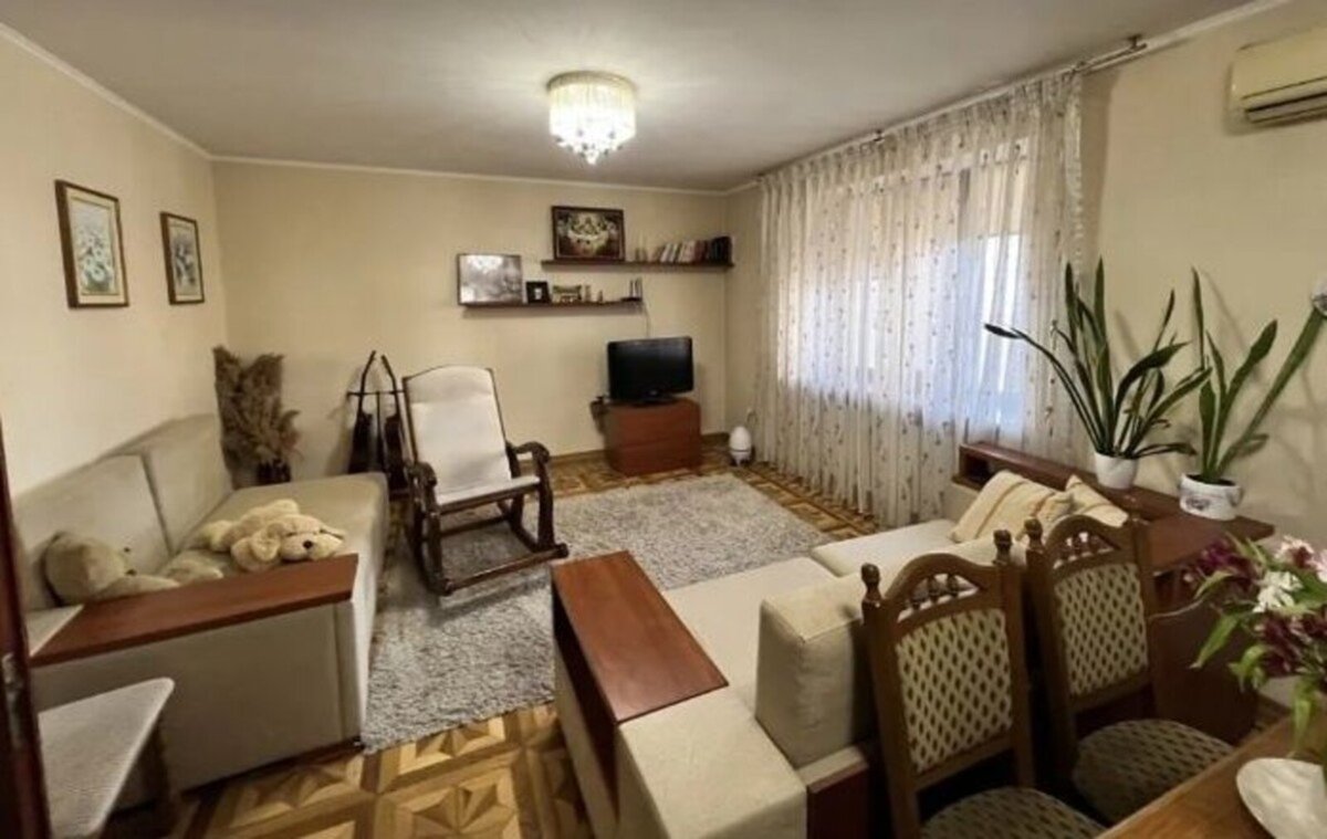 Черемушки Малиновского 3к квартира 100 м² 3 спальни Кухня студия — фото 1