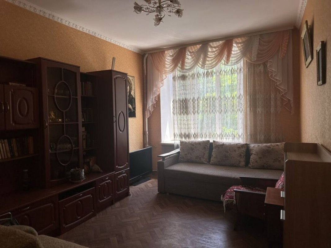 2к квартира центр Одессы Приморский район раздельные комнаты под ремонт — фото 1