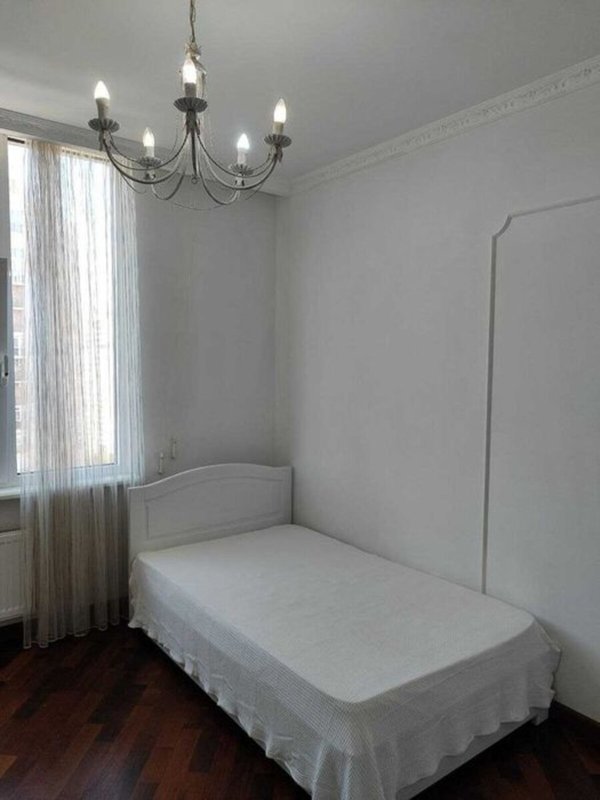 2к квартира Аркадия Жемчужина Kadorr у моря с ремонтом — фото 11