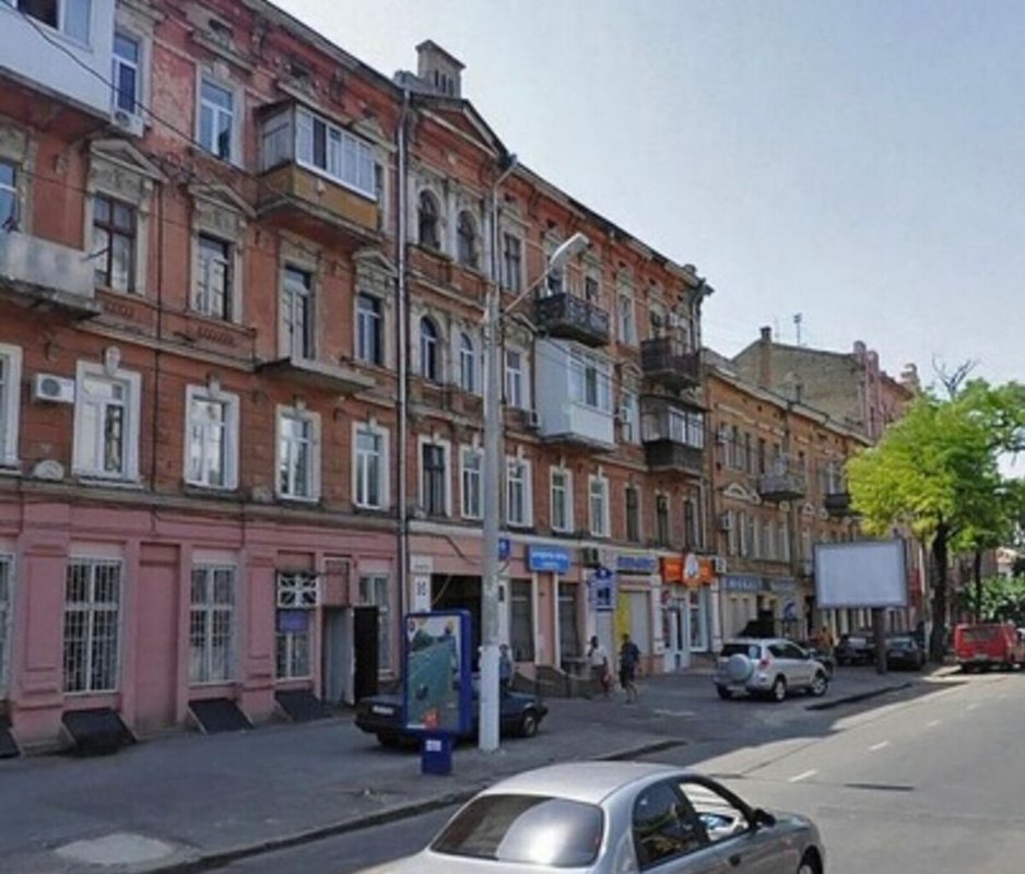 ул. Большая Арнаутская, район Старобазарного сквера Одесса центр города 4к под ремонт — фото 2