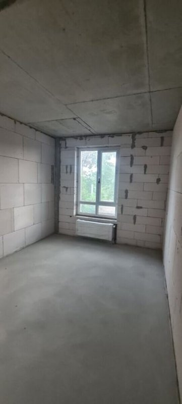 Слободка, ЖК Акварель-7: готовая 1к квартира 37.2 м² в сданном малоэтажном доме. Улица Слободская: лот 37.2 м² с застекленной лоджией и видом на частный сектор. — фото 3