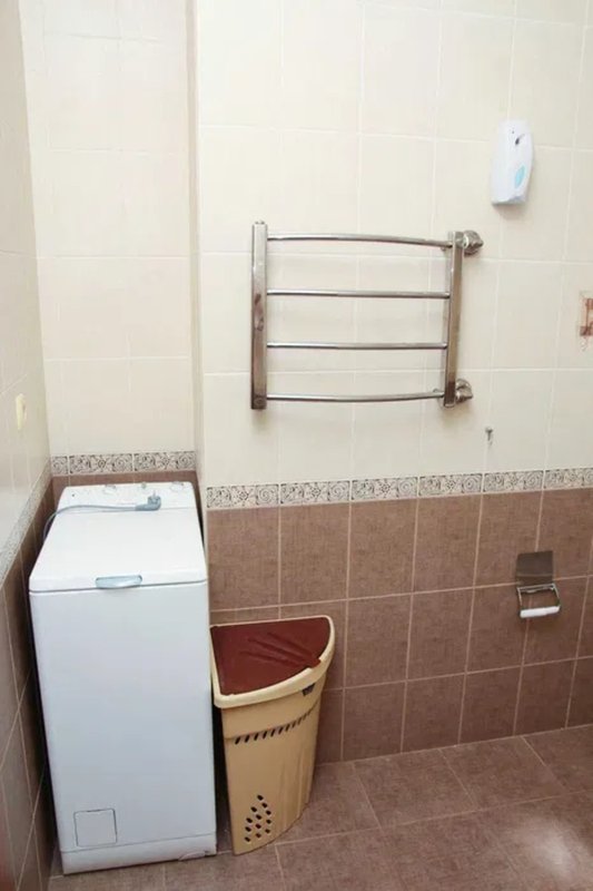 Вузовский район, 1к квартира 45 м², полная комплектация мебелью и техникой, теплый дом, тихая локация. — фото 4