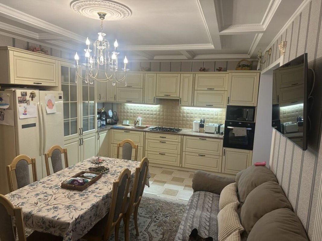 Армейская Пентхаус 160 м² возле парка Победы ⚡ 2 уровня, 3 комнаты, кухня-столовая 32 м², индивидуальный газ — фото 1