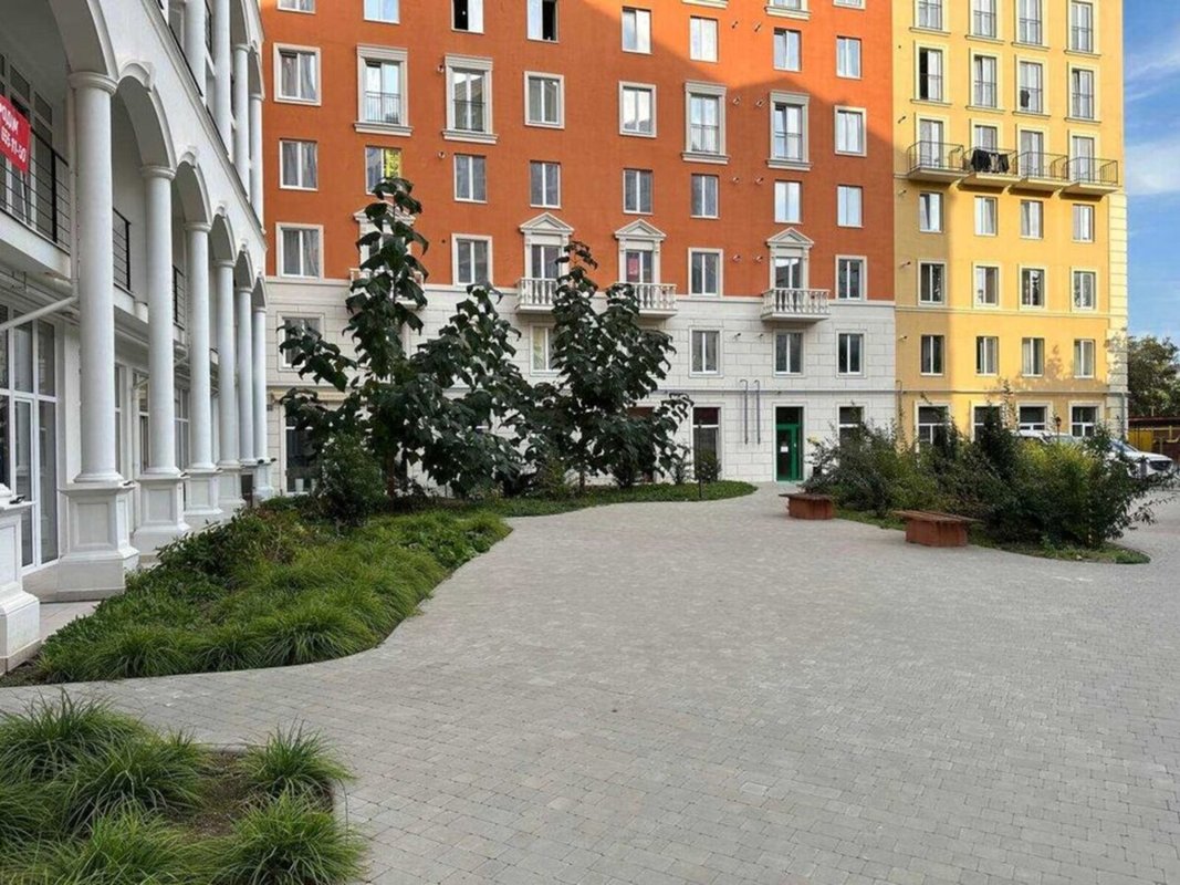 Инглези / ЖК Via Roma / Автономное отопление и панорамное остекление — фото 3