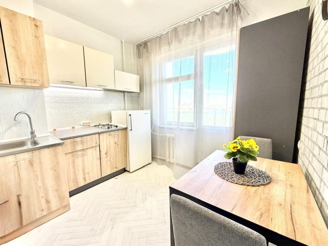 1-комнатная на Бочарова: 43 м², два балкона и полная комплектация — фото 5