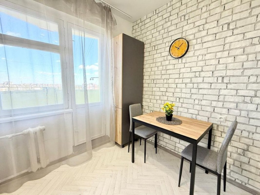 1-комнатная на Бочарова: 43 м², два балкона и полная комплектация — фото 6