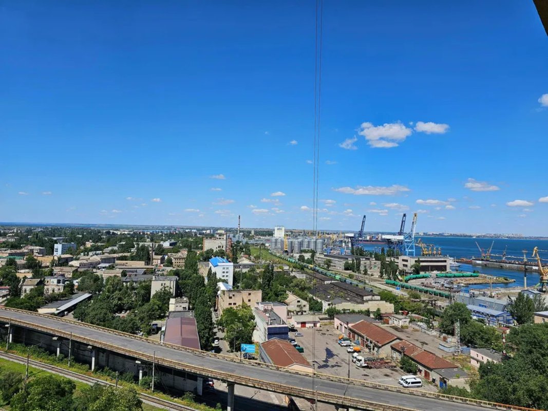 ул. Софиевская ЖК ITown, 1-комнатная квартира с балконом, вид на море и город, свободная планировка, дом сдан — фото 4