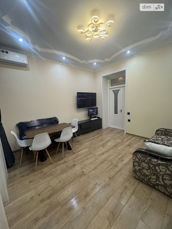 Центр Большая Арнаутская квартира 50 м²: 3 комнаты, 4 этаж, балкон, закрытый двор, оптоволоконный интернет, мебель и техника остаются — фото 2