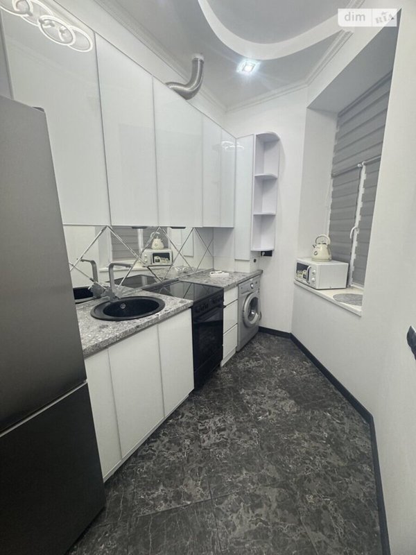 Центр Большая Арнаутская квартира 50 м²: 3 комнаты, 4 этаж, балкон, закрытый двор, оптоволоконный интернет, мебель и техника остаются — фото 10