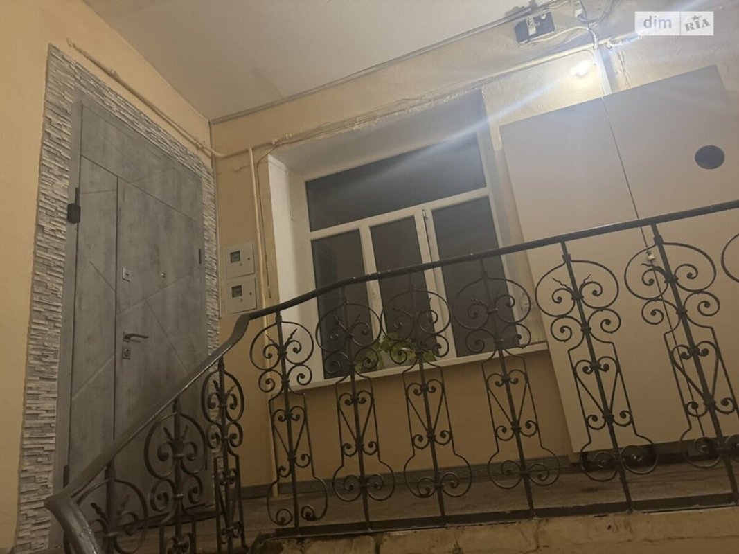 Центр Большая Арнаутская квартира 50 м²: 3 комнаты, 4 этаж, балкон, закрытый двор, оптоволоконный интернет, мебель и техника остаются — фото 19