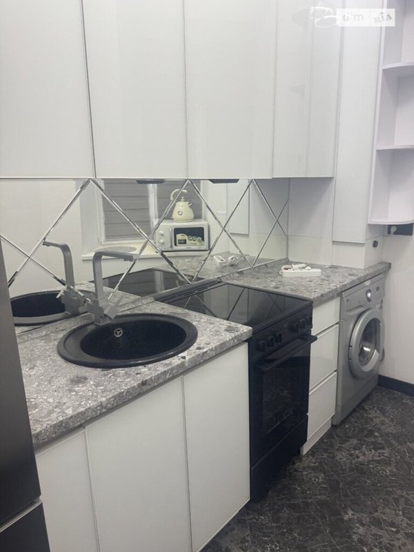 Центр Большая Арнаутская квартира 50 м²: 3 комнаты, 4 этаж, балкон, закрытый двор, оптоволоконный интернет, мебель и техника остаются — фото 11