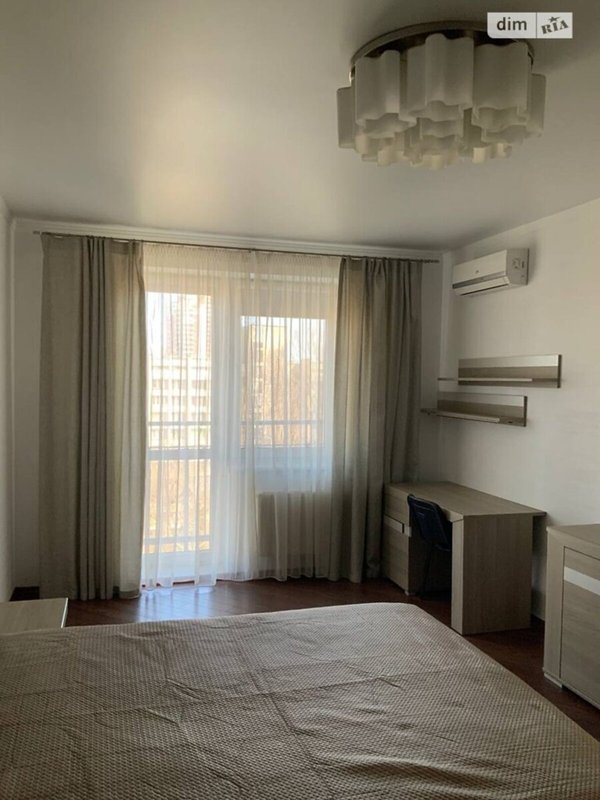 ЖК Звездный городок-2 квартира 45.1 м² у Парка Победы: 8 этаж, отдельная спальня и кухня-гостиная, балкон, светлый современный ремонт, мебель и техника — ликвидный лот у моря. — фото 2