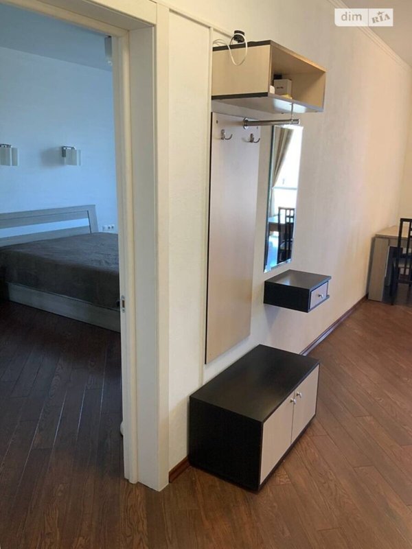 ЖК Звездный городок-2 квартира 45.1 м² у Парка Победы: 8 этаж, отдельная спальня и кухня-гостиная, балкон, светлый современный ремонт, мебель и техника — ликвидный лот у моря. — фото 9