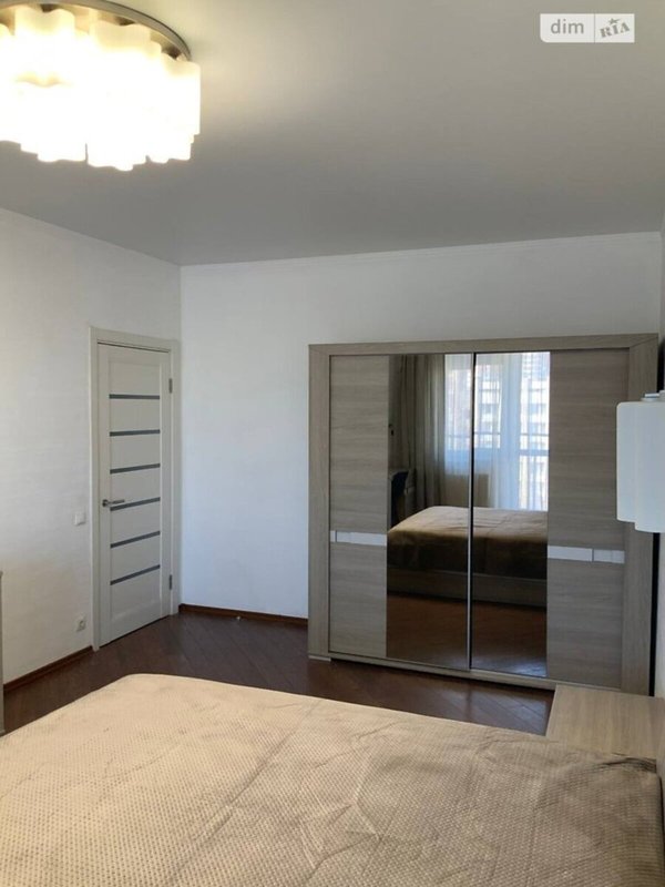 ЖК Звездный городок-2 квартира 45.1 м² у Парка Победы: 8 этаж, отдельная спальня и кухня-гостиная, балкон, светлый современный ремонт, мебель и техника — ликвидный лот у моря. — фото 5