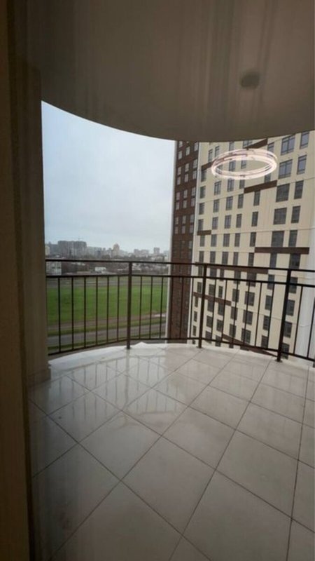 ЖК 67 Жемчужина 2-спальневая 63 м² Краснова: 15 этаж, вид на ипподром и море, ремонт в стиле «никто не жил», мебель на заказ, техника Samsung — новый фонд 2025 года. — фото 8