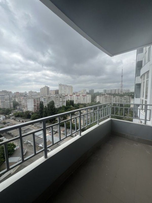 ЖК 4 Сезона евродвушка 44 м² + балкон: проспект Гагарина, 9 этаж, свободная планировка (2 окна), состояние от строителей, море и парк рядом — фото 12