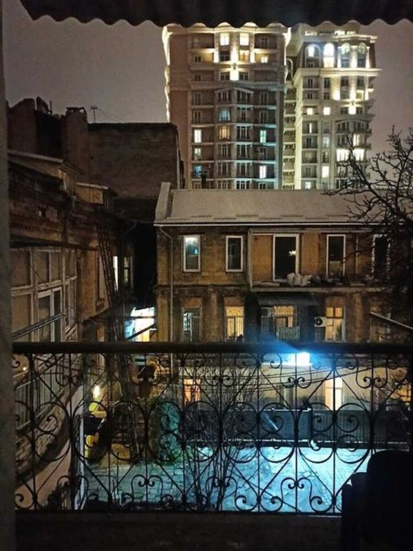 Центр Малая Арнаутская пентхаус 338 м²: памятник архитектуры, 2 уровня, 5 комнат, паркет, потолки 3 м, вид на город, парк Шевченко и море рядом. — фото 13