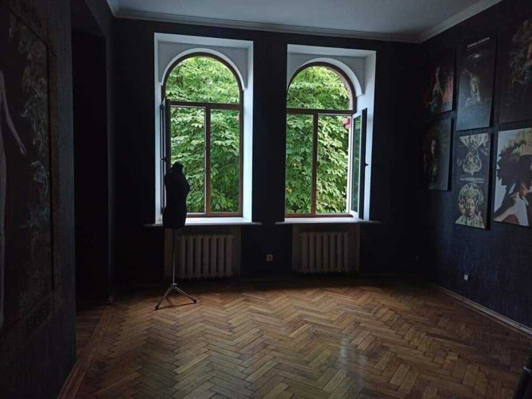 Центр Малая Арнаутская пентхаус 338 м²: памятник архитектуры, 2 уровня, 5 комнат, паркет, потолки 3 м, вид на город, парк Шевченко и море рядом. — фото 1