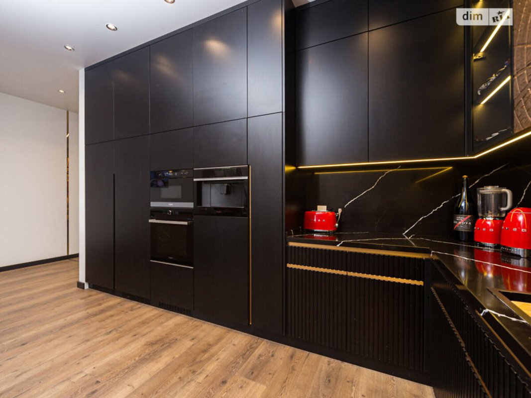 ЖК Аркадийский дворец 3-комнатная квартира 192.4 м²: террасы 210 м² с видом на море, дизайнерский ремонт, система «Умный дом», мебель и техника — эксклюзив в сердце Аркадии. — фото 17