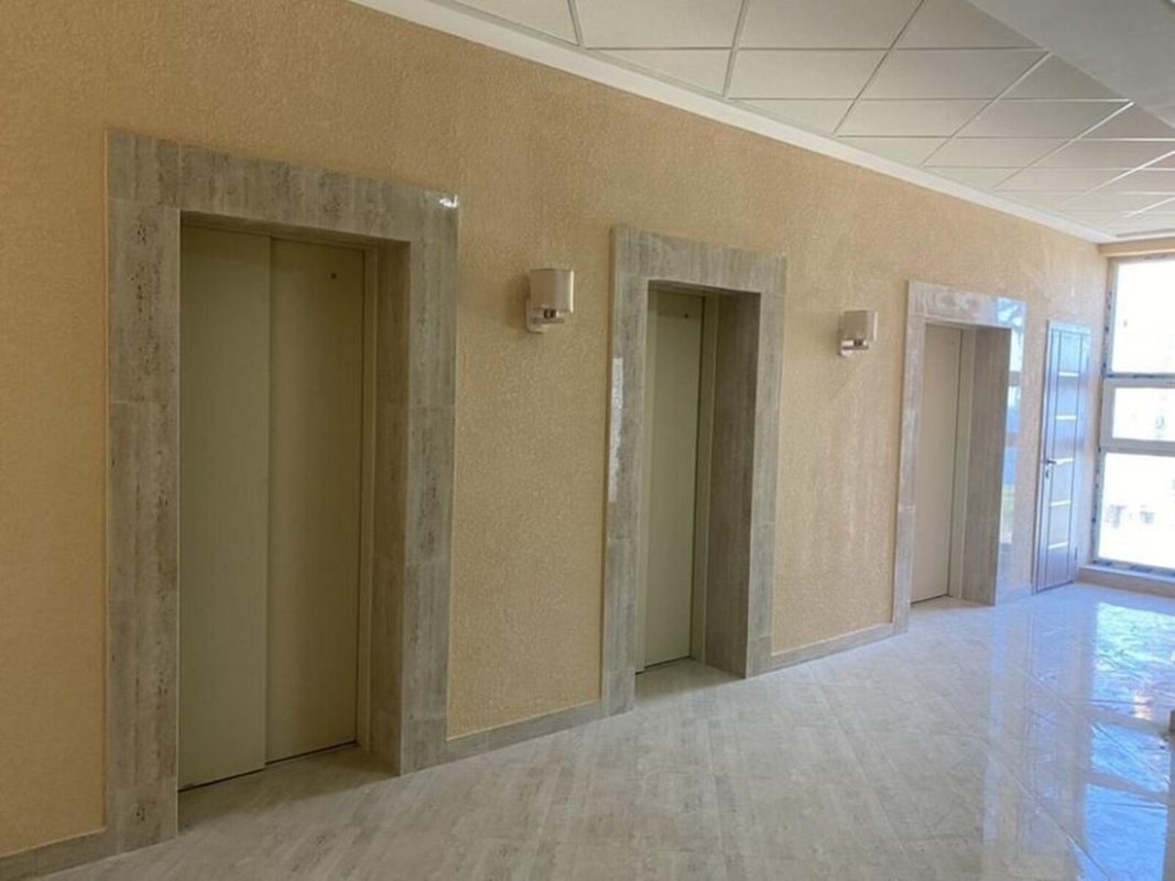 ЖК Аквамарин 16 ст. Фонтана квартира-студия 36.8 м²: 17 этаж, евроремонт, мебель и техника, вид на Таирова, генератор 24/7 — 3 минуты до моря и Золотого берега. — фото 15