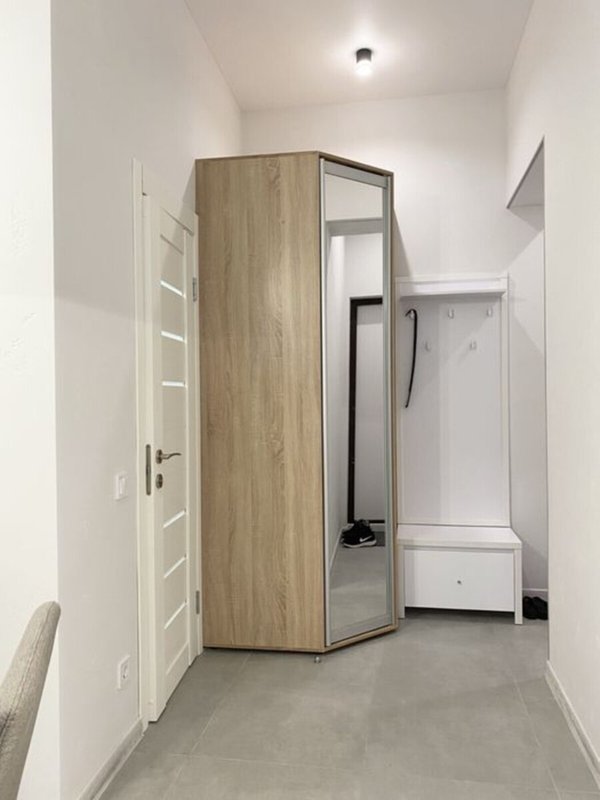 ЖК Аквамарин 16 ст. Фонтана квартира-студия 36.8 м²: 17 этаж, евроремонт, мебель и техника, вид на Таирова, генератор 24/7 — 3 минуты до моря и Золотого берега. — фото 8