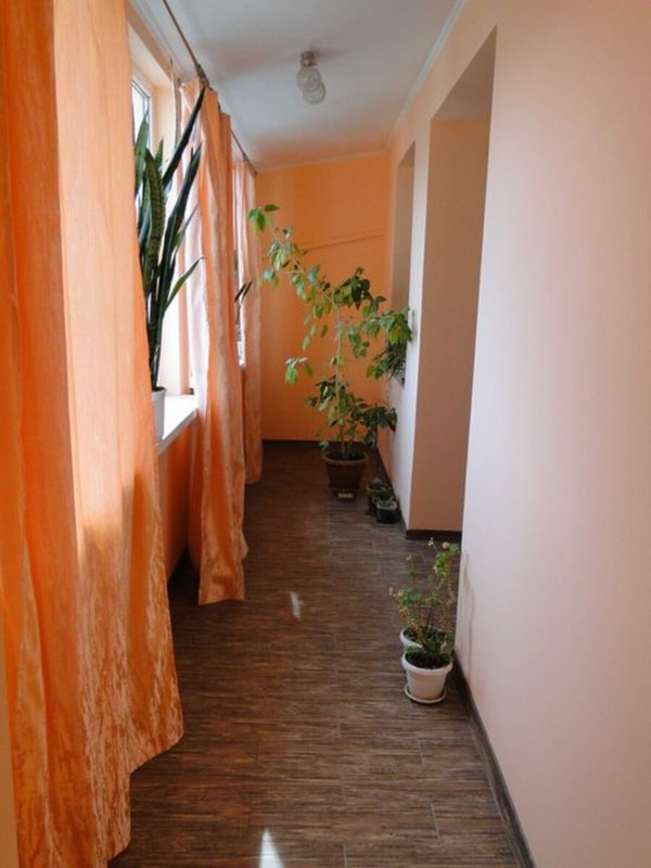 Киевский район ул. Тополина 4-комнатная двухуровневая квартира 115 м²: 10-11 этажи, южная сторона, 2 санузла, кладовая, мебель и техника — быстрый заезд. — фото 7