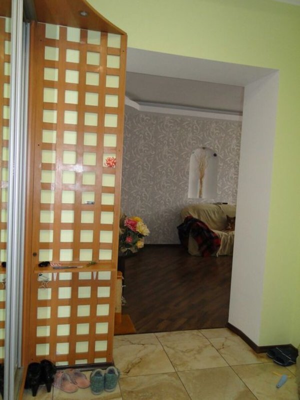 Киевский район ул. Тополина 4-комнатная двухуровневая квартира 115 м²: 10-11 этажи, южная сторона, 2 санузла, кладовая, мебель и техника — быстрый заезд. — фото 17
