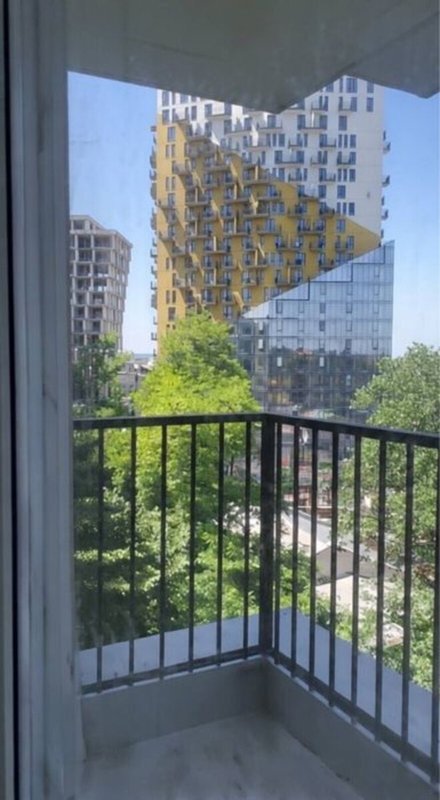 ЖК ITOWN Центр города дом E квартира 63.3 м²: Евро 3, качественный ремонт, 2 спальни, гостевая, гардеробная, 2 санузла, терраса с видом на порт. — фото 2
