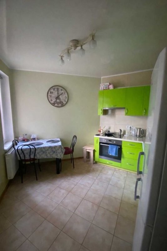 ЖМ Радужный Таирова квартира 38 м² с ремонтом: 2 этаж, большая гардеробная, балкон, полная комплектация мебелью и техникой — готова к заселению. — фото 13