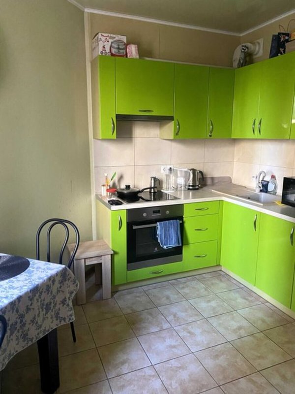 ЖМ Радужный Таирова квартира 38 м² с ремонтом: 2 этаж, большая гардеробная, балкон, полная комплектация мебелью и техникой — готова к заселению. — фото 12