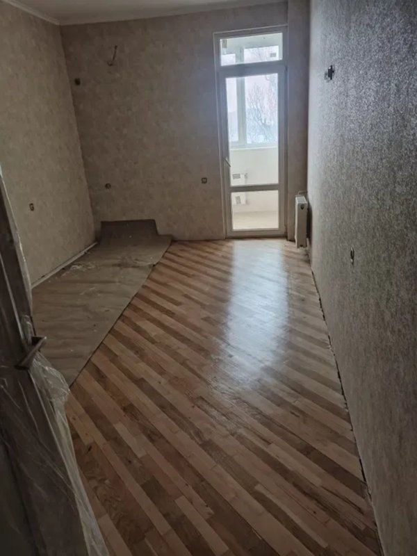 ул. Генерала Цветаева - ЖК Одесский дворик - Просторная квартира 83 м² с авторской планировкой: раздельный санузел и высокие потолки — фото 13