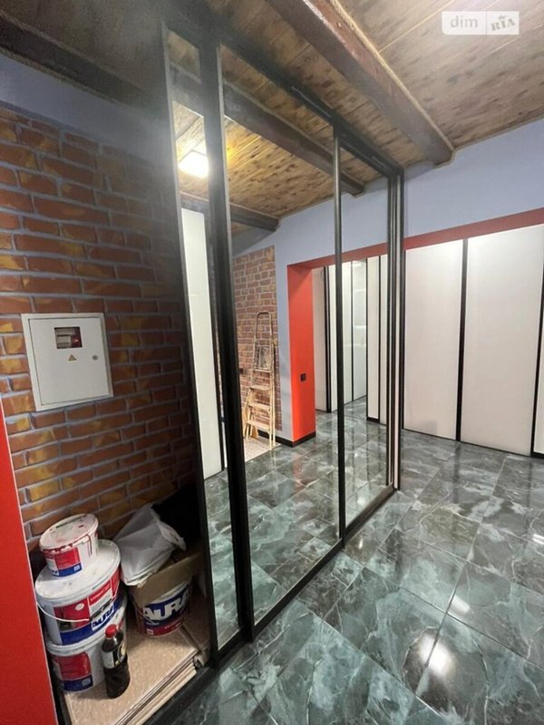 Дизайнерская 2-комнатная квартира 65 м² с потенциалом мансарды 98 м² — фото 8