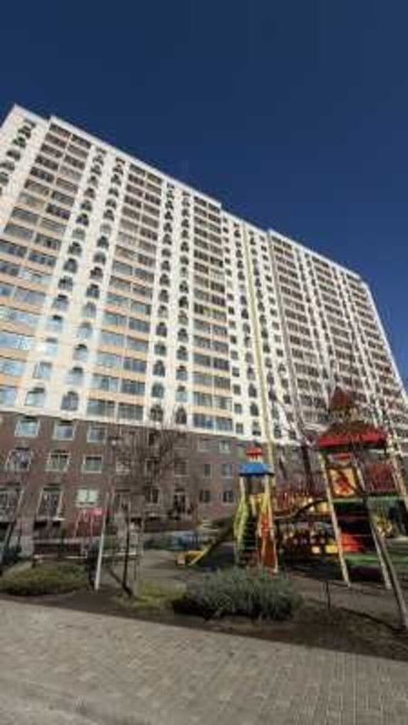 Продаж квартири 2-кімн., 60 м² — фото 2