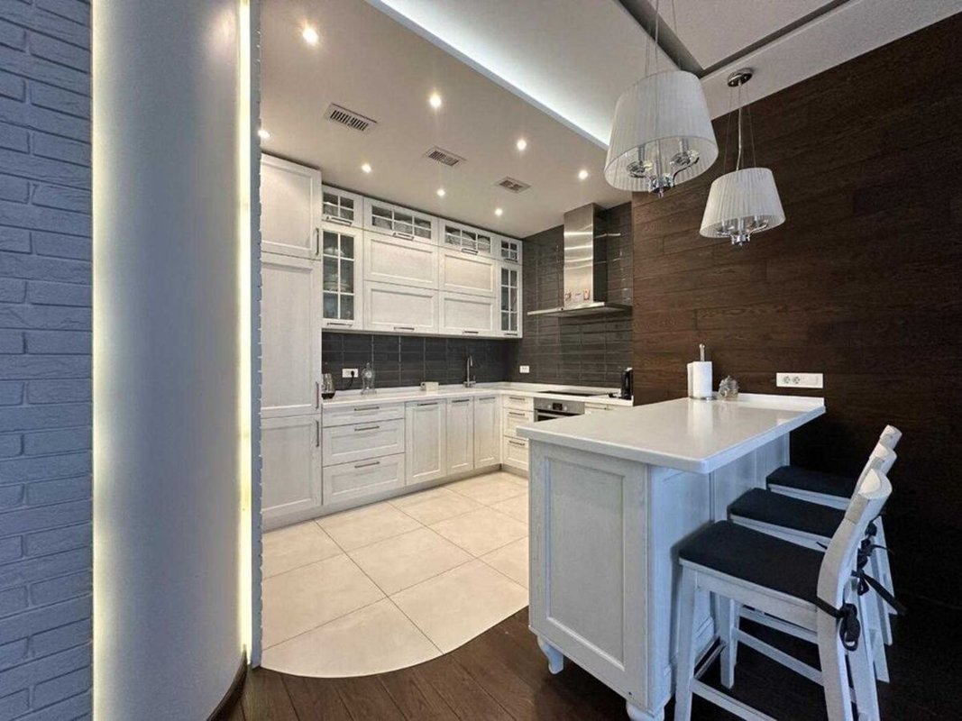Эксклюзив ЖК 5 Жемчужина 4-комнатная 140 м² премиальное жилье с видом на город — фото 2
