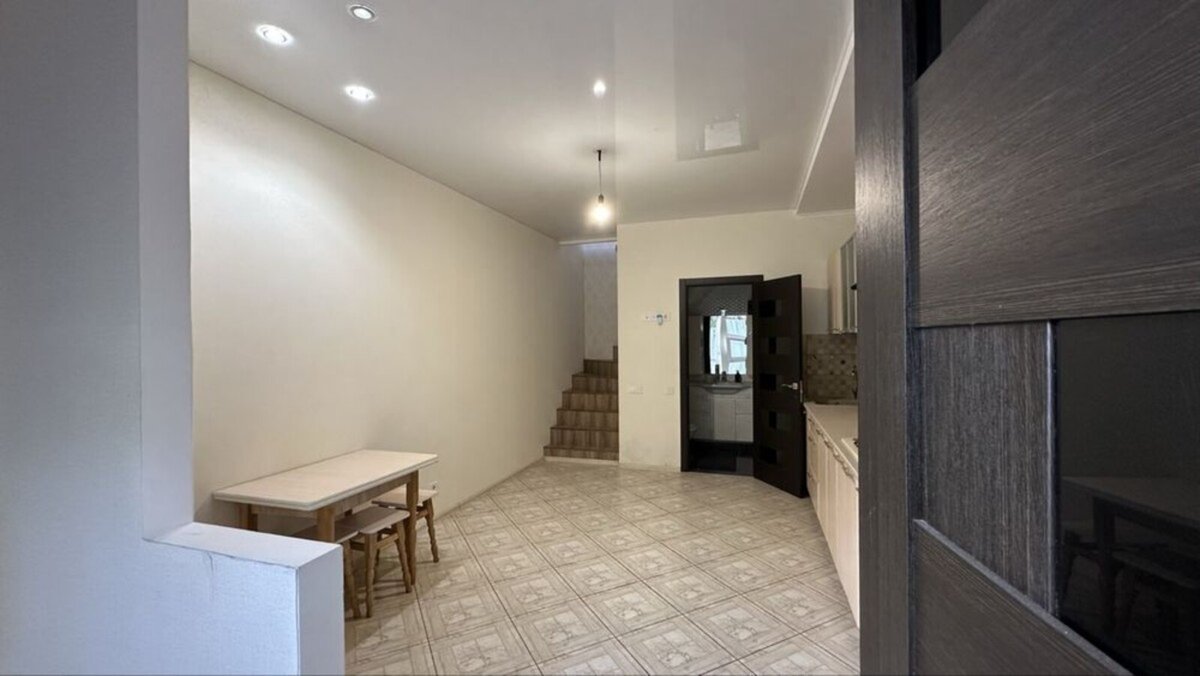 Ленпоселок 1-комнатная 50 м² двухуровневая — фото 2