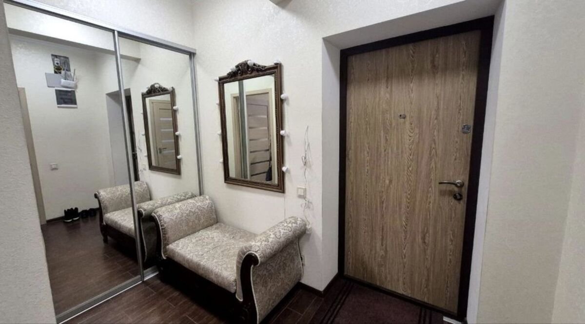 Таирова Альтаир 2 1-комнатная 43 м² квартира с ремонтом и гардеробной — фото 1