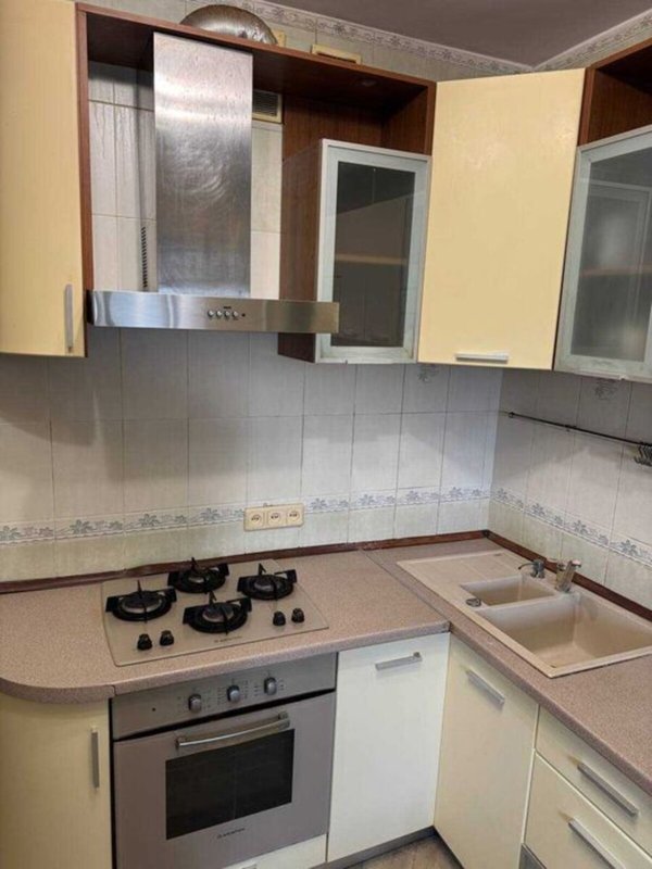 Большой Фонтан 4-комнатная 86 м² двухсторонняя — фото 13