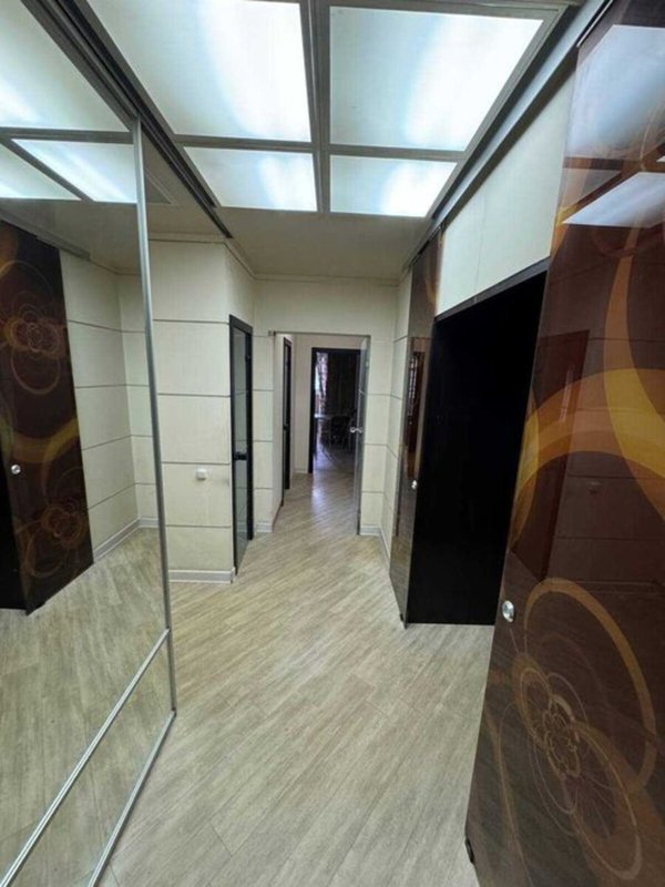 Большой Фонтан 4-комнатная 86 м² двухсторонняя — фото 9