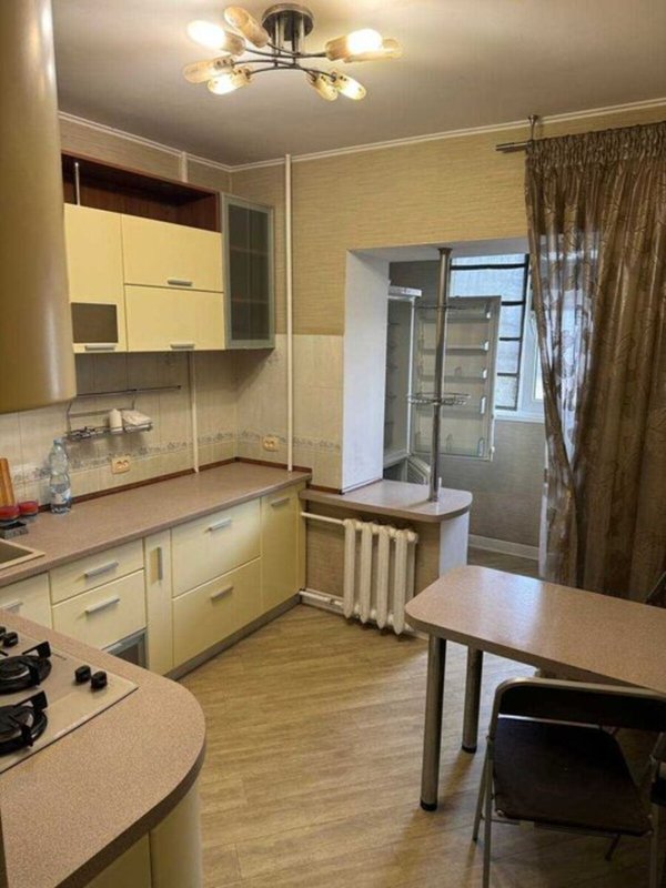 Большой Фонтан 4-комнатная 86 м² двухсторонняя — фото 12