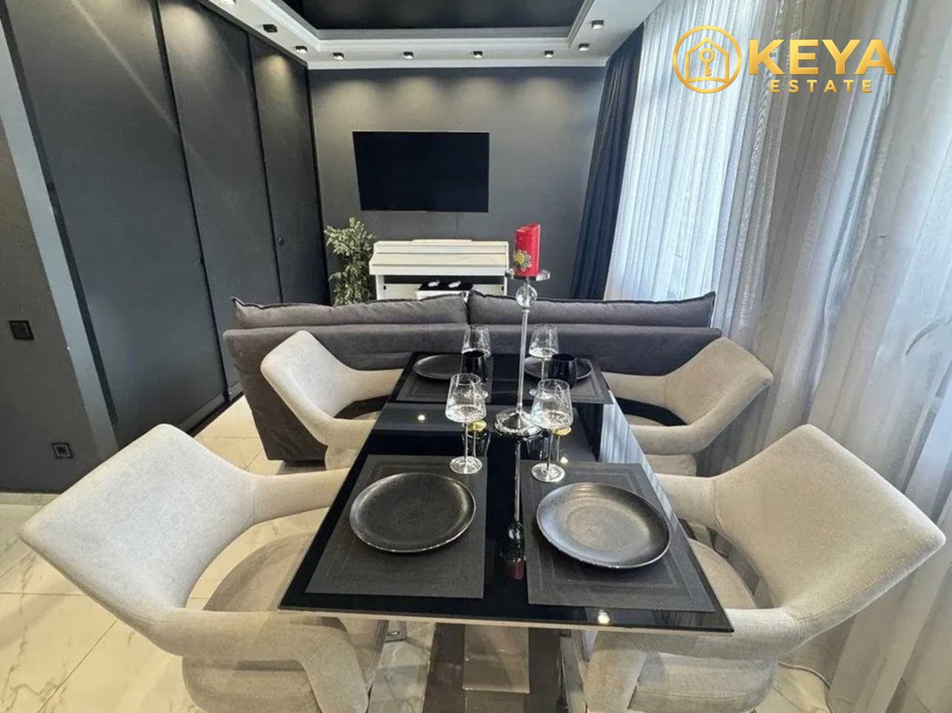 Таирова 46 Жемчужина 1-комнатная 45 м² гардеробная — фото 2