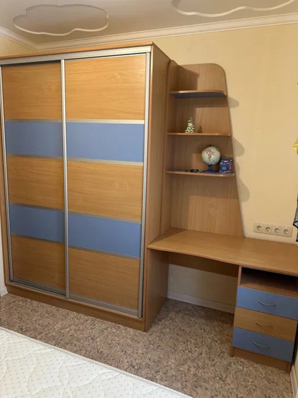 Академика Королёва, 3 комнаты, Кирпичный дом, газ, 77 м², мебель и техника остаются — фото 9