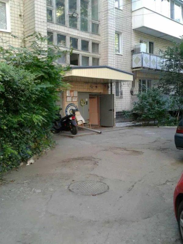 7 ст. Б. Фонтана, 100 м², раздельная планировка, 5 этаж, красный кирпич — фото 11